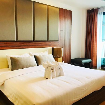 The Astra Suites Τσιάνγκ Μάι Εξωτερικό φωτογραφία