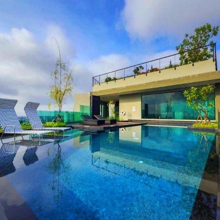 The Astra Suites Τσιάνγκ Μάι Εξωτερικό φωτογραφία