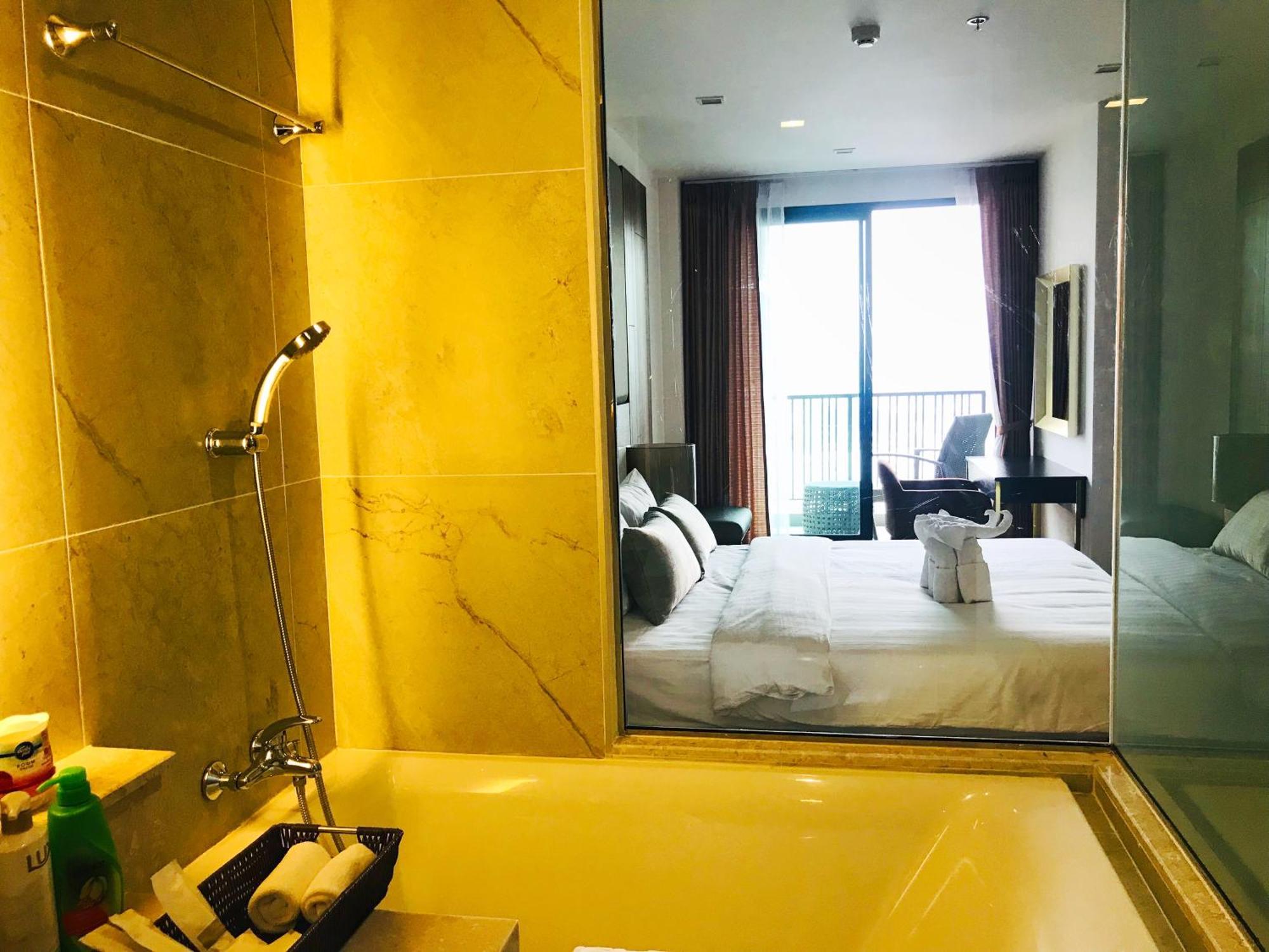 The Astra Suites Τσιάνγκ Μάι Εξωτερικό φωτογραφία