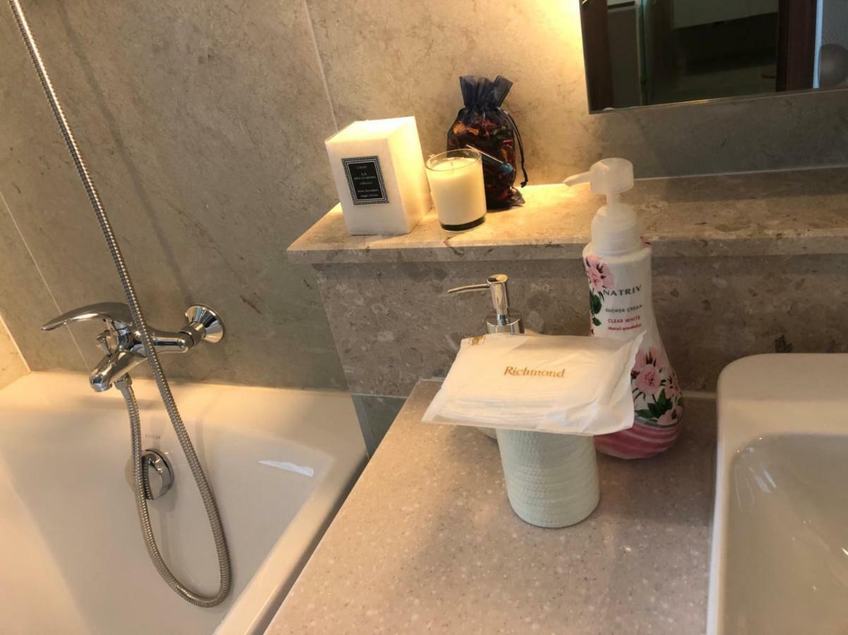 The Astra Suites Τσιάνγκ Μάι Εξωτερικό φωτογραφία