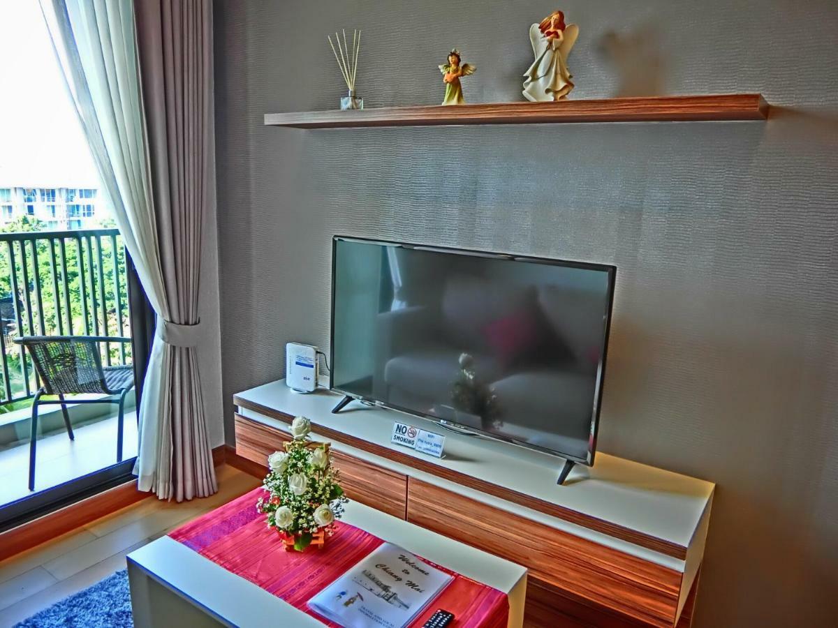 The Astra Suites Τσιάνγκ Μάι Εξωτερικό φωτογραφία